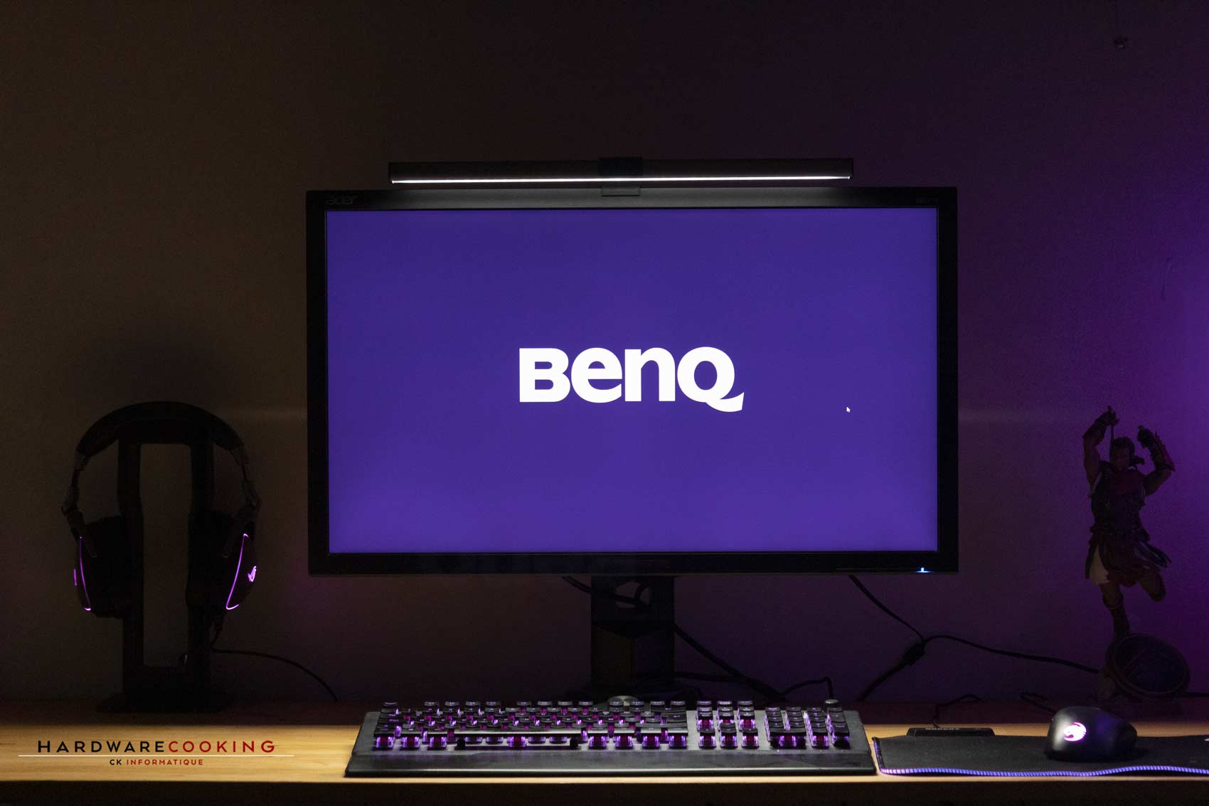 lampe de bureau LED pour écran PC BenQ ScreenBar Plus (Vendeur Tiers) –